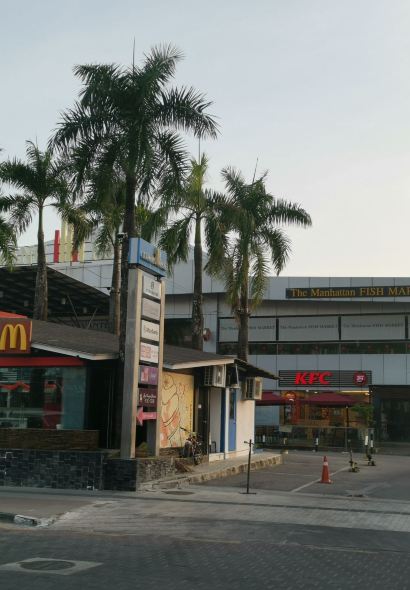 Old Town White Coffee