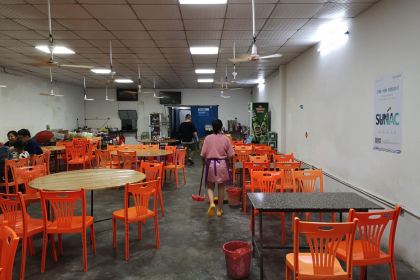 符记正宗文昌鸡老店·后院自养农家鸡