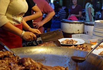 Chang Phueak Pork Leg Rice User Photo