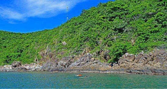 Hon Mieu Island