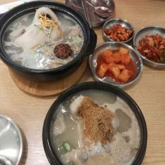 Baeknyeon Tojong Samgyaetang ảnh của người dùng