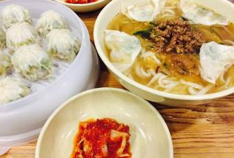 명동교자 본점 여행 사진