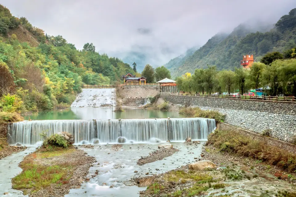 1_Guan'E Gou Scenic Area