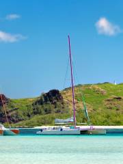 Gabriel Island、Flat Island & Gunner's Quoin