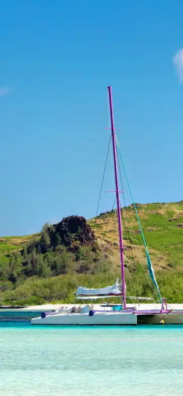 Hotels near Gabriel Island,Flat Island&Gunner's Quoin