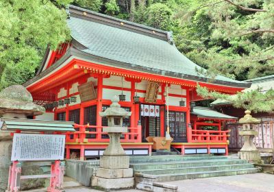 Akama Shrine