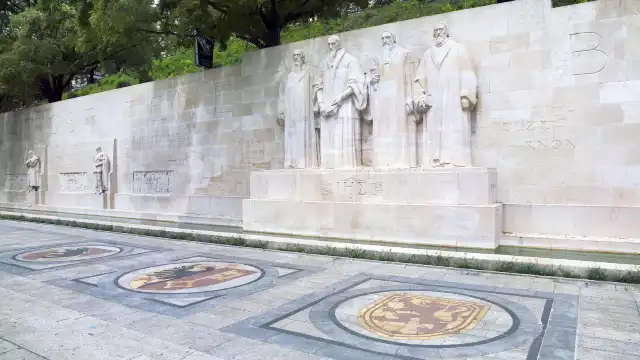 Hoteles cerca de Monumento Internacional de la Reforma