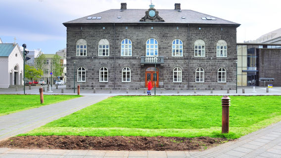 Дом парламента