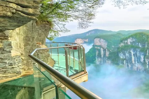 Aizhai Cliffs Glass Skywalk
