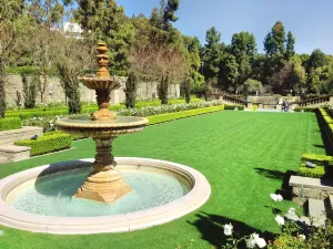 Greystone Mansion & Gardens: The Doheny Estate