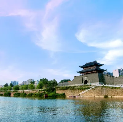 โรงแรมใกล้Ganzhou Stupa