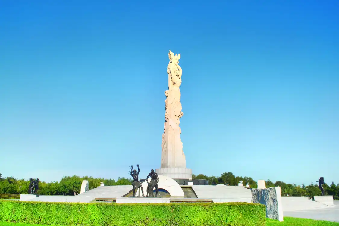 Hotels near Changchun World Sculpture Park