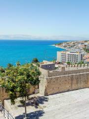 Cesme Castle