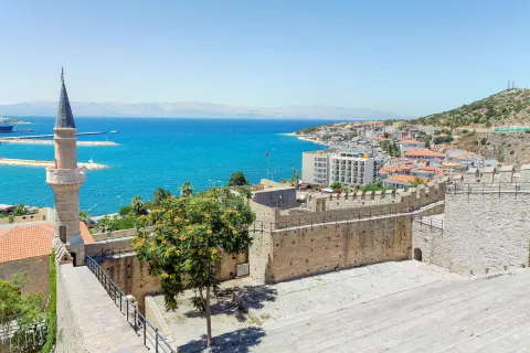 Cesme Castle