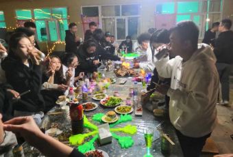 草原生态度假酒店餐厅 User Photo