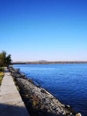 Bailong Lake (three ponds)