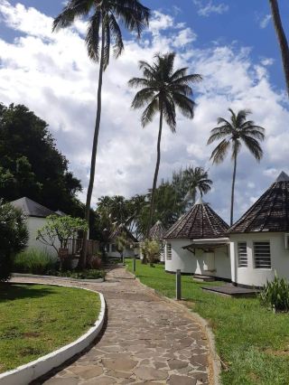 #deshaies is a small area with few beaches in the western island of Guadeloupe - Basse-Terre. Here are one of the few resorts and also many of the best beaches which are very quite normally. This place is far from the main city Pointe-a-Pitre. By bus you will need up to 2 hours to reach it so be patient and also is good to know that the transport on Basse-Terre is not very regular and fast.
#happynewyear