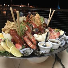 Dundee’s Restaurant User Photo