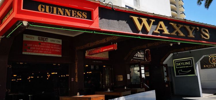 Waxy's Irish Pub and Skyline Roof Top Bar