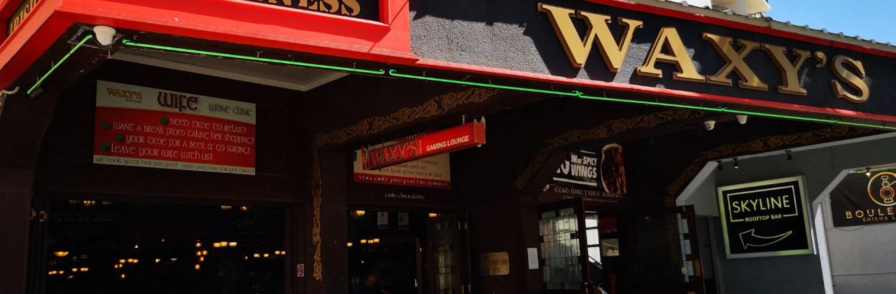 Waxy's Irish Pub and Skyline Roof Top Bar