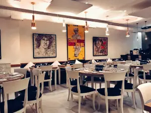 Bistrot Chic