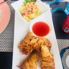 Dino Bistro User Photo