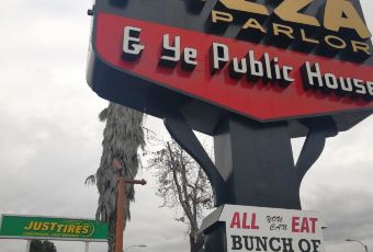 Shakey's Pizza Parlor User Photo