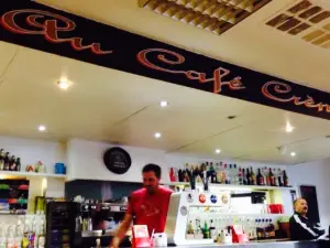 Au Cafe Creme