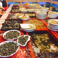 XIAO YAN JING DA PAI DANG User Photo