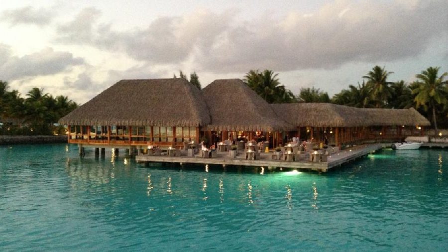 Lagoon Restaurant at The St. Regis Bora Bora Resort