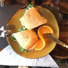 The Raven Bistro User Photo