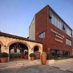 FlavourCourtyard Restaurant User Photo