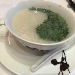 Yong Yi Ting User Photo