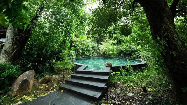 Hot springs in Xinxing