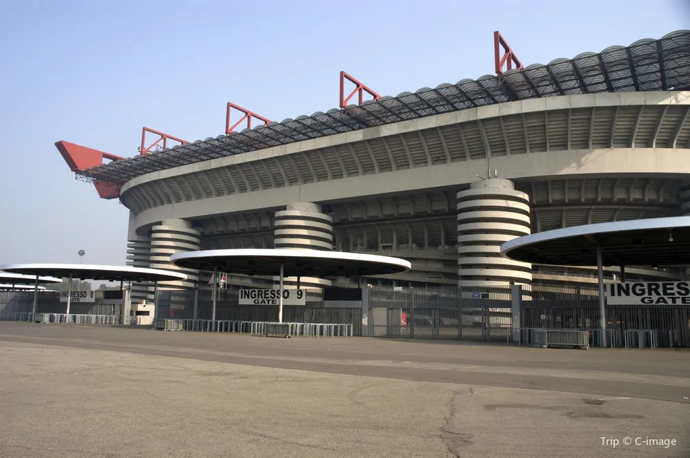 4_スタディオ・ジュゼッペ・メアッツァ