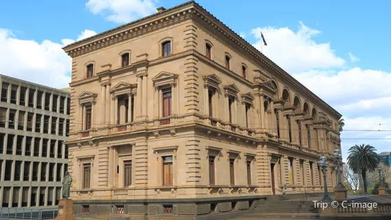 Old Treasury Building