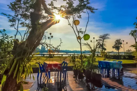 Baitoey Seafood Restaurant