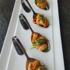 Jiang Tai WuEr (HuanQiu JinRong ZhongXin Restaurant) 여행 사진
