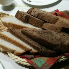 卢布里西餐厅(总店) User Photo