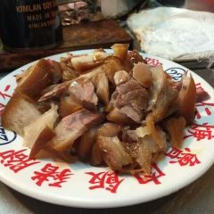 Pigs' Knuckles Lin Original-Flavored 여행 사진