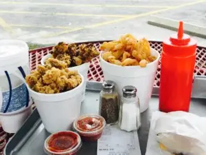 Tally-Ho Drive In