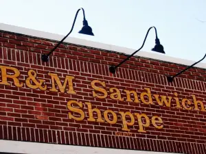 R & M Sandwich Shop