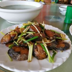 华侨佬海鲜大排档(侨港海滩店) User Photo