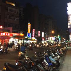 馬辣頂級麻辣鴛鴦火鍋(公館店)張用戶圖片