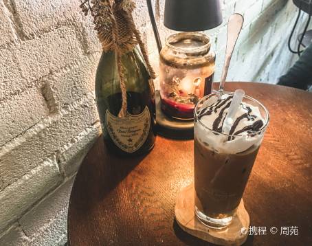 카페 메이비 cafe mayB