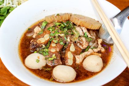 Boat Noodle Ao Nang & Thai food