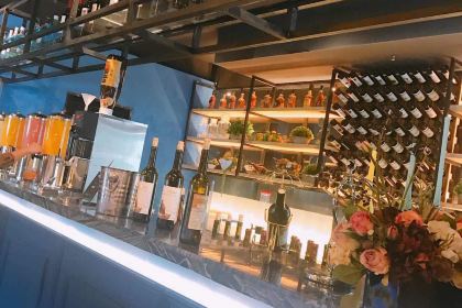 V-ONE xiyatuhaixianzizhu Restaurant (wandaguangchang)