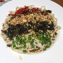 E MEI XIAO ZHEN MO DA DIAN User Photo