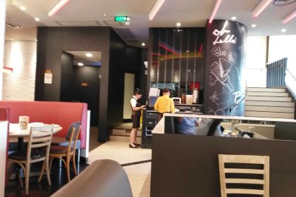 必勝客（華地店）