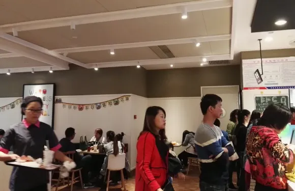 肯德基(龍門路店)